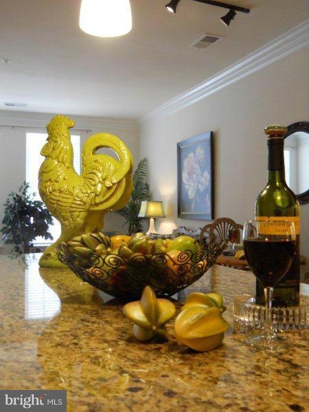 ABINGDON ROW - Residential Lease