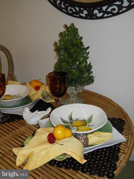 ABINGDON ROW - Residential Lease