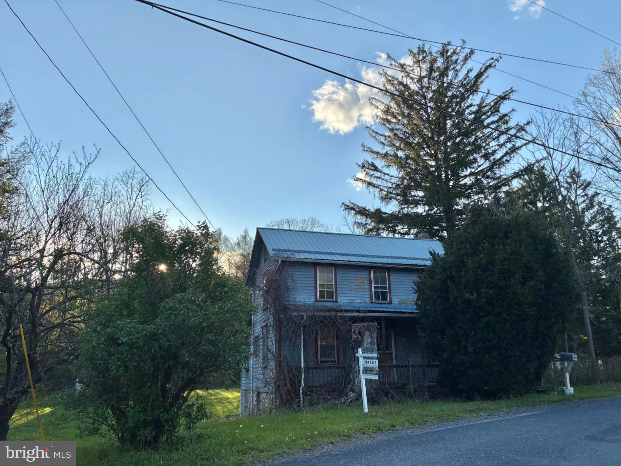 201 Hoover Road, Waterfall, PA, 16689