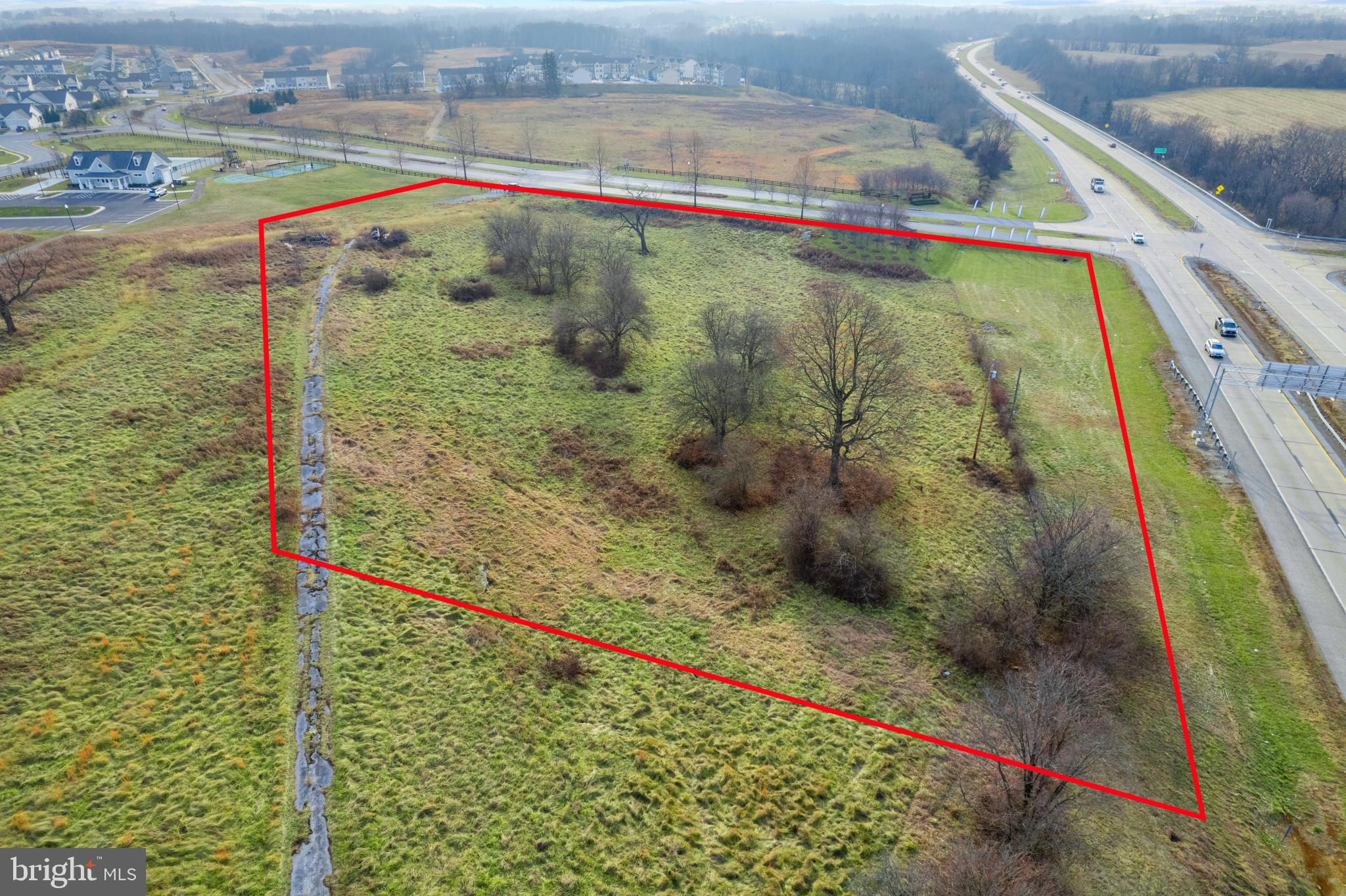 Lot F offers exceptional visibility and access at the northeast corner of Candlewood Dr and US Route 340, strategically located within the thriving Norborne Glebe community. Perfect for retail, office, daycare, gym, restaurants or hospitality, This lot benefits from proximity to major highways, growing residential developments, and Jefferson County’s economic expansion. Zoned for commercial use and equipped with infrastructure access, making development straightforward and cost-effective.
Located within the Norborne Glebe residential project and adjacent to key highways like US Route 340, Lot is ideally positioned to capitalize on the growth trends and development priorities outlined in Jefferson County's 2035 and 2045 Comprehensive Plans. The county's focus on creating urbanized hubs, mixed-use areas, and high-density residential zones makes these lots prime for impactful commercial use.
Few of the New Residential Housing Development projects around this location:
Norborne Gleebe
King's Crossing
Huntfield
Shennandoah Springs
President's Pointe
Huntwell West
Magnolia Springs
Red Clover
Ryan homes are coming in the area as well in the future.
Jefferson County's Comprehensive Growth Plans( In the document)
*****Please note this is GC zoned lot, Seller has the updated record. *******