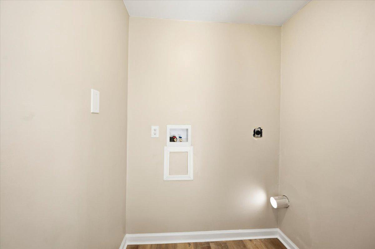 FOX GLEN - Residential