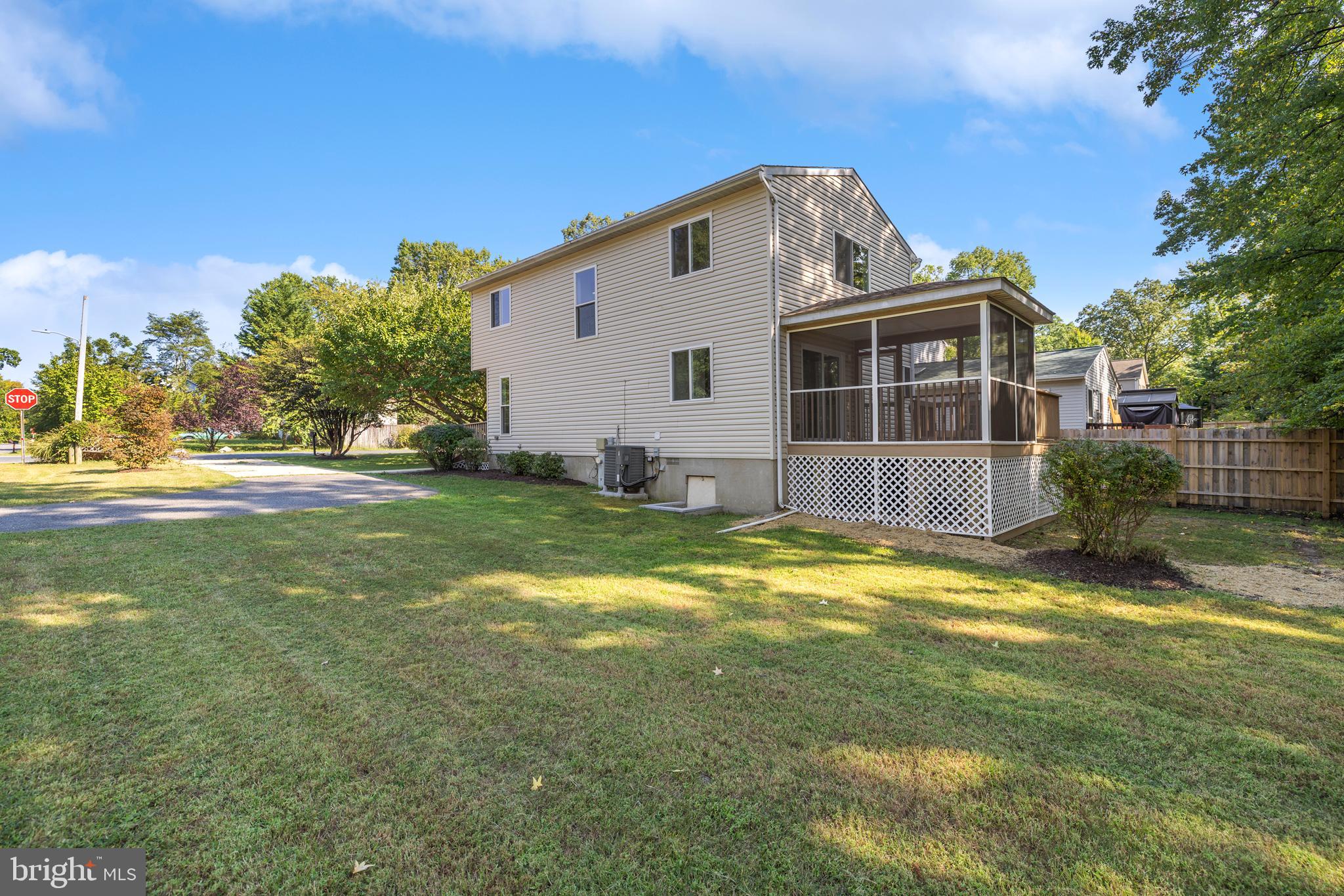 ARUNDEL ON THE BAY - Residential