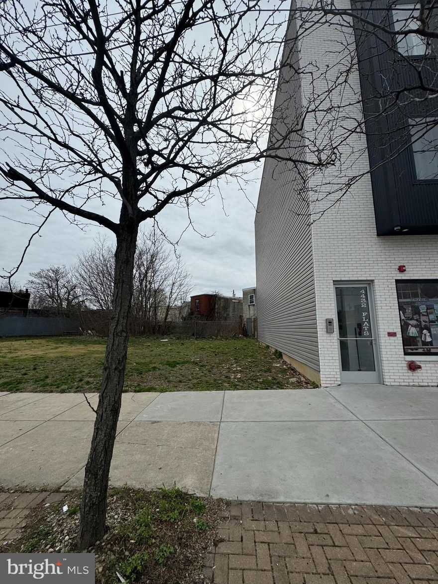1,075 sf lot zoned CMX2. Build three stories by right as a standalone project, or compile a 7,500 sf assemblage via acquisition of 4424-4428 Lancaster, which are also for sale and sit adjacent to two Land Bank lots (890 - 892 Lex). The assemblage would support 21+ residential units and 5,000 sf of ground floor commercial. There is precedent for a height variance on the corridor as well (check comp for 4408-10 Lancaster) which could improve density for a planned development. Information deemed reliable but not guaranteed. Buyer agent responsible for verifying tax and square footage information.