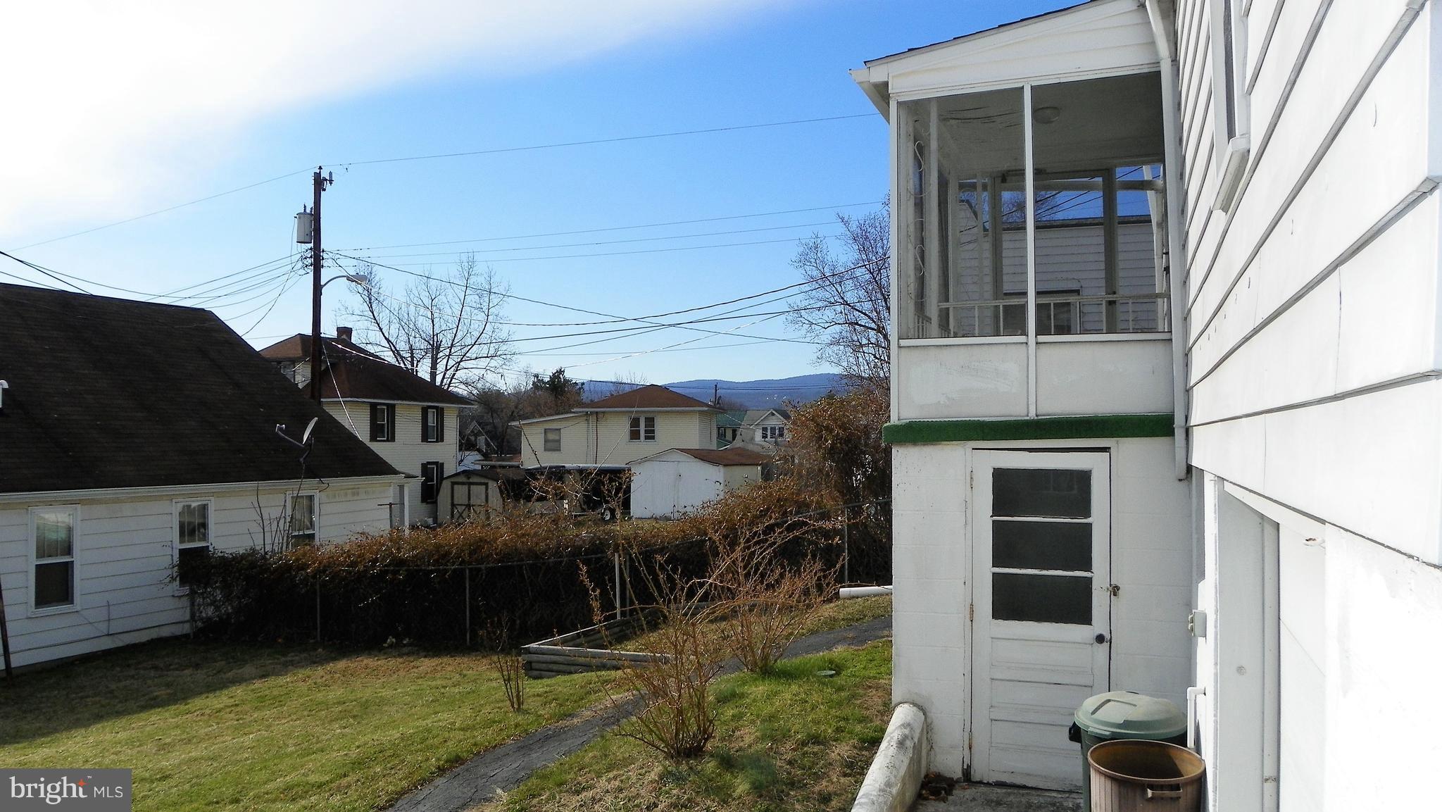 SOUTH END - Residential