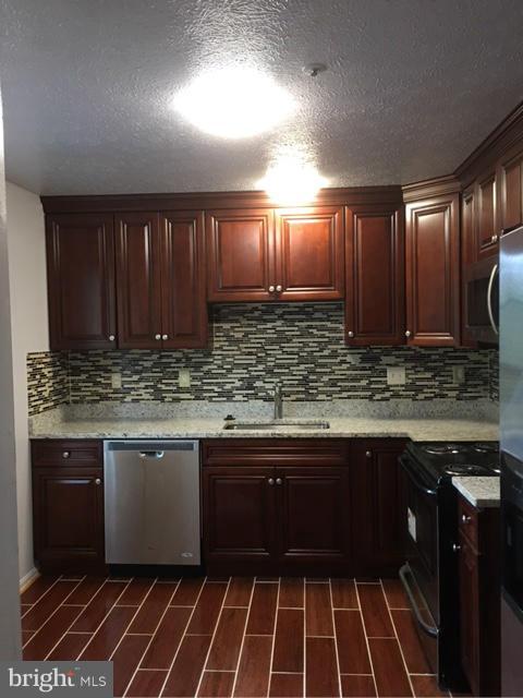 FOREST RUN - Residential