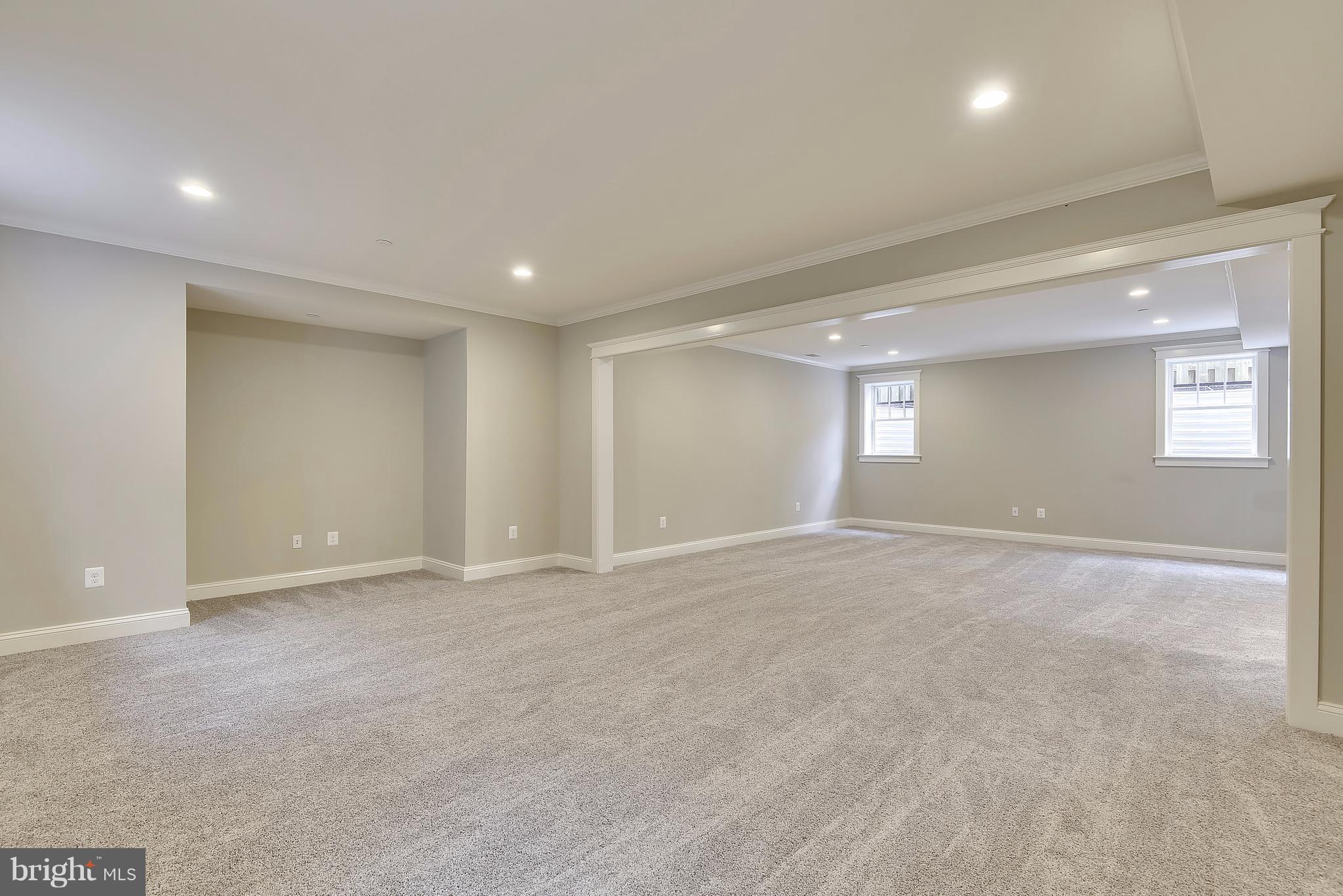 HUNTINGTON TERRACE - Residential