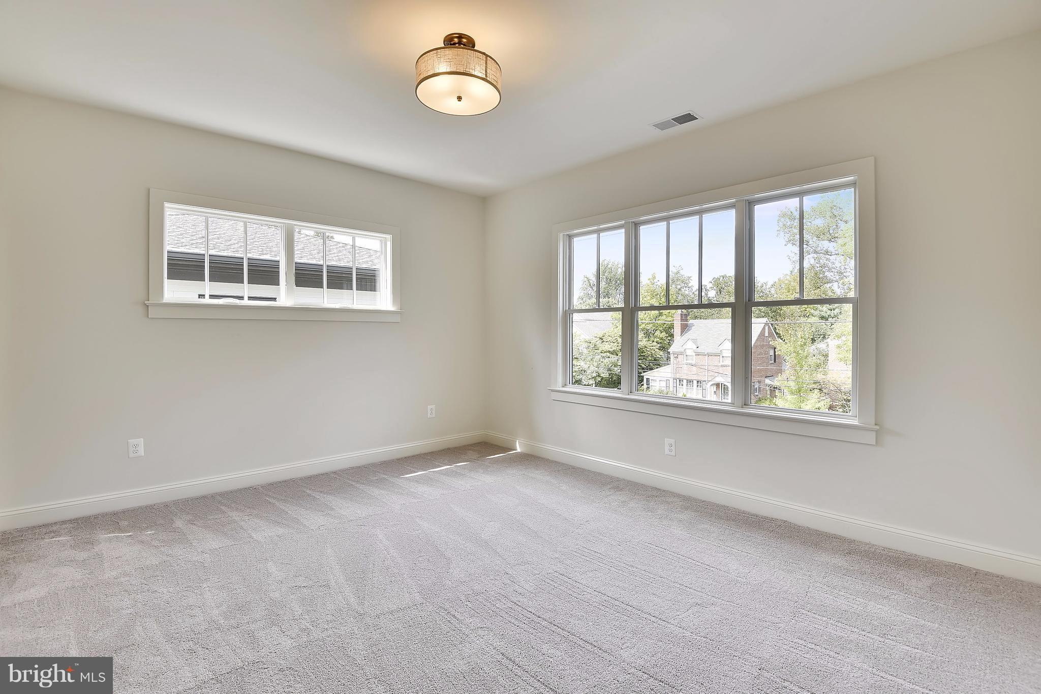 HUNTINGTON TERRACE - Residential