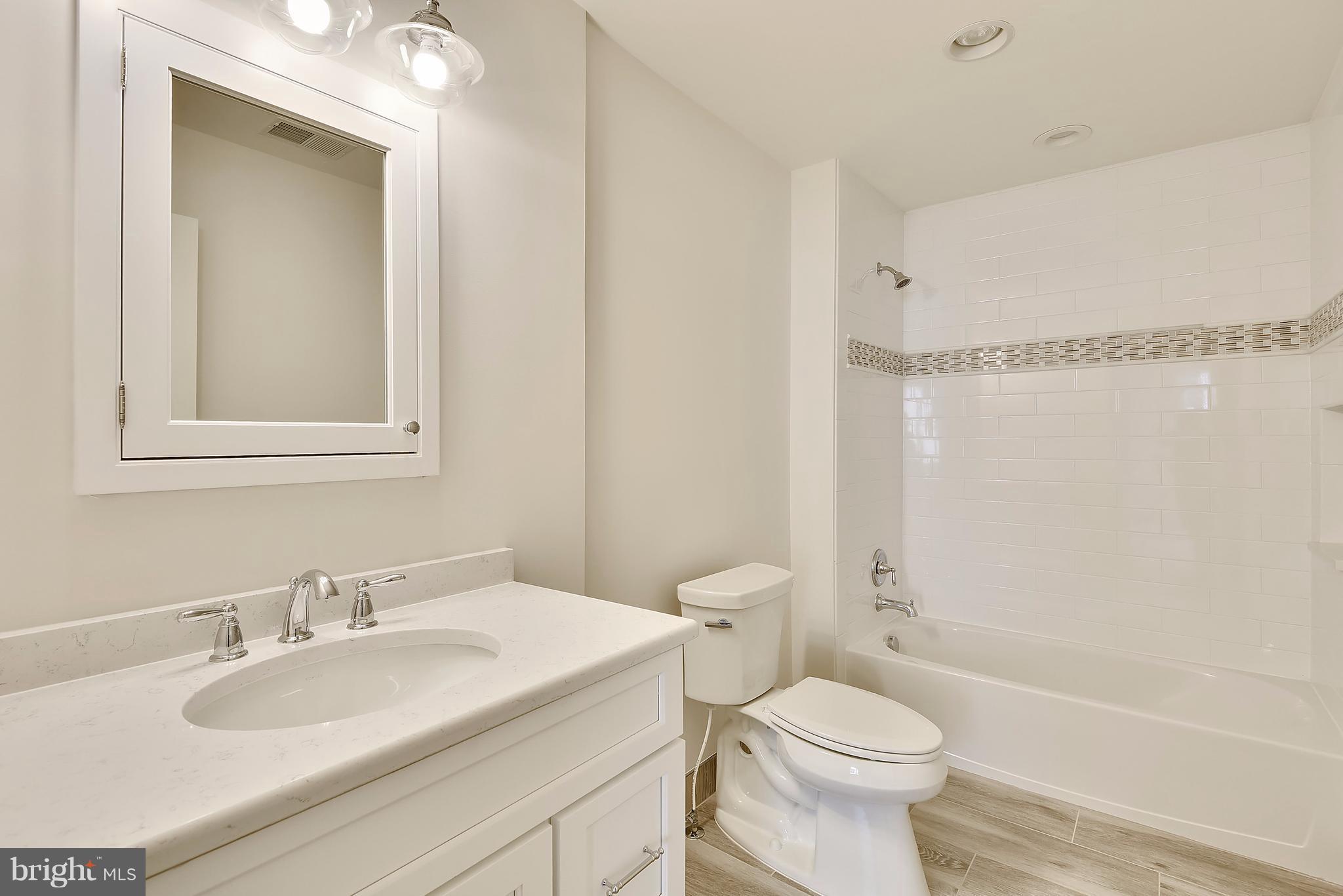 HUNTINGTON TERRACE - Residential