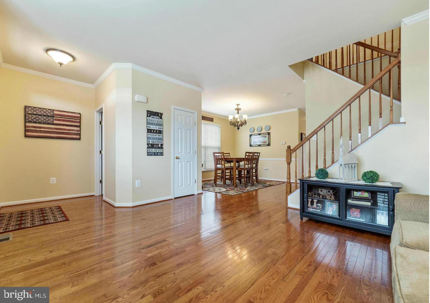 CARRIAGE HILL AT FALLS - Residential Lease