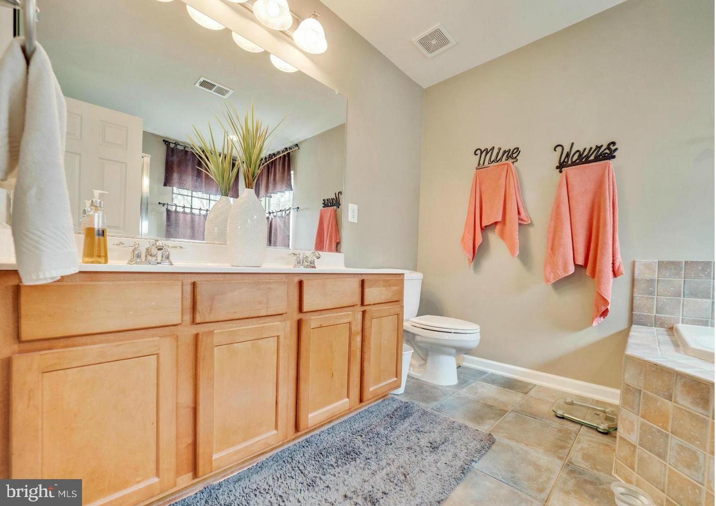 CARRIAGE HILL AT FALLS - Residential Lease