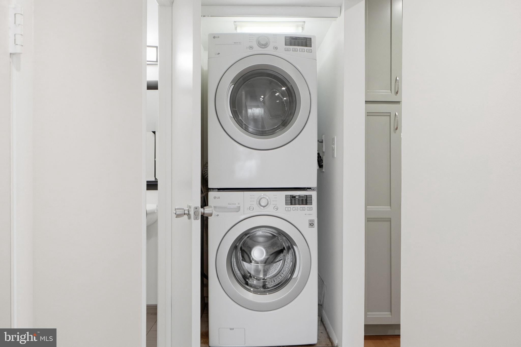 DOCKSIDE - Residential