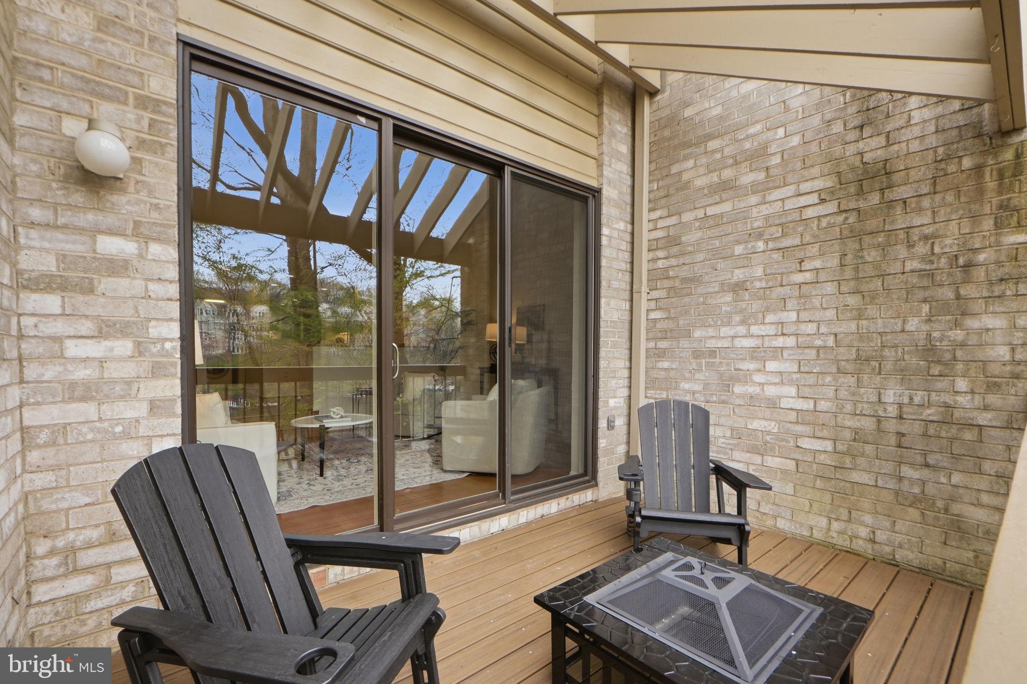 DOCKSIDE - Residential