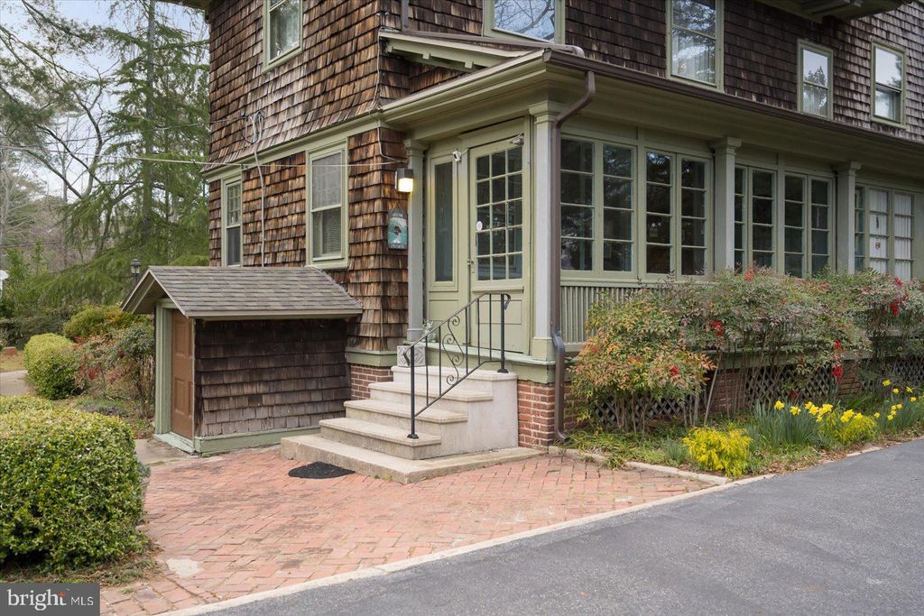 listing image 61