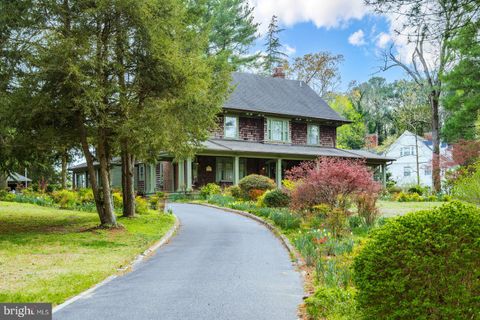 1707 CAMDEN AVENUE SALISBURY MD 21801