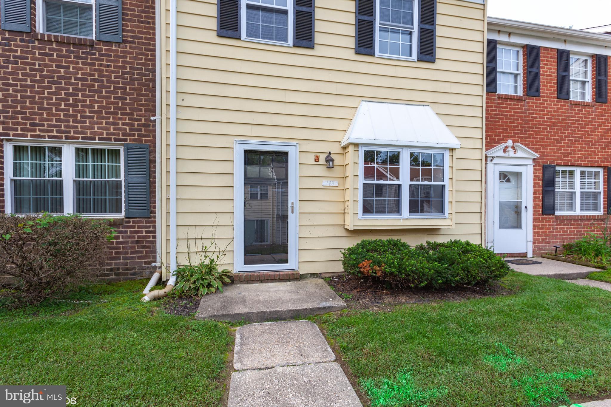 HERITAGE HILL CONDO - Residential