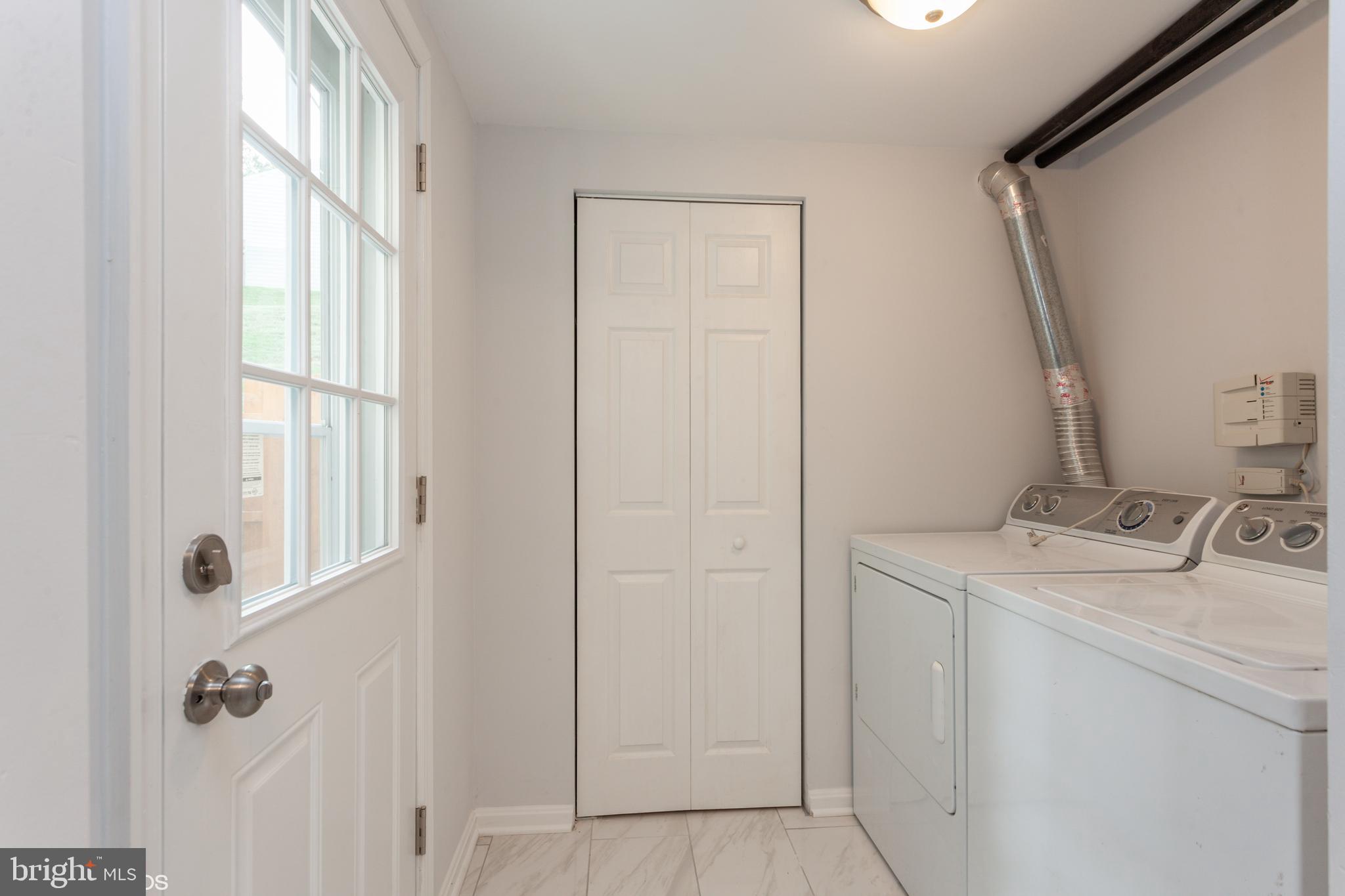 HERITAGE HILL CONDO - Residential