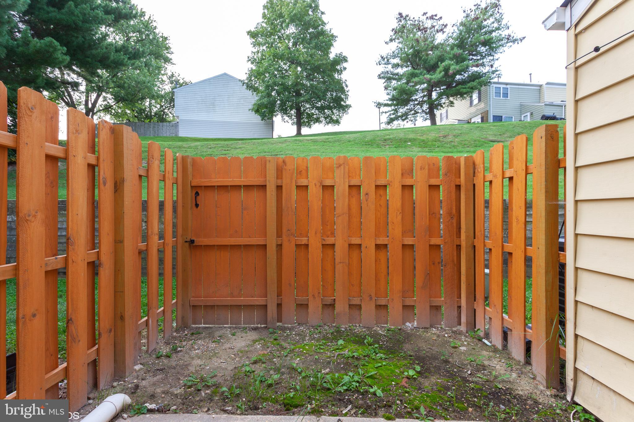 HERITAGE HILL CONDO - Residential