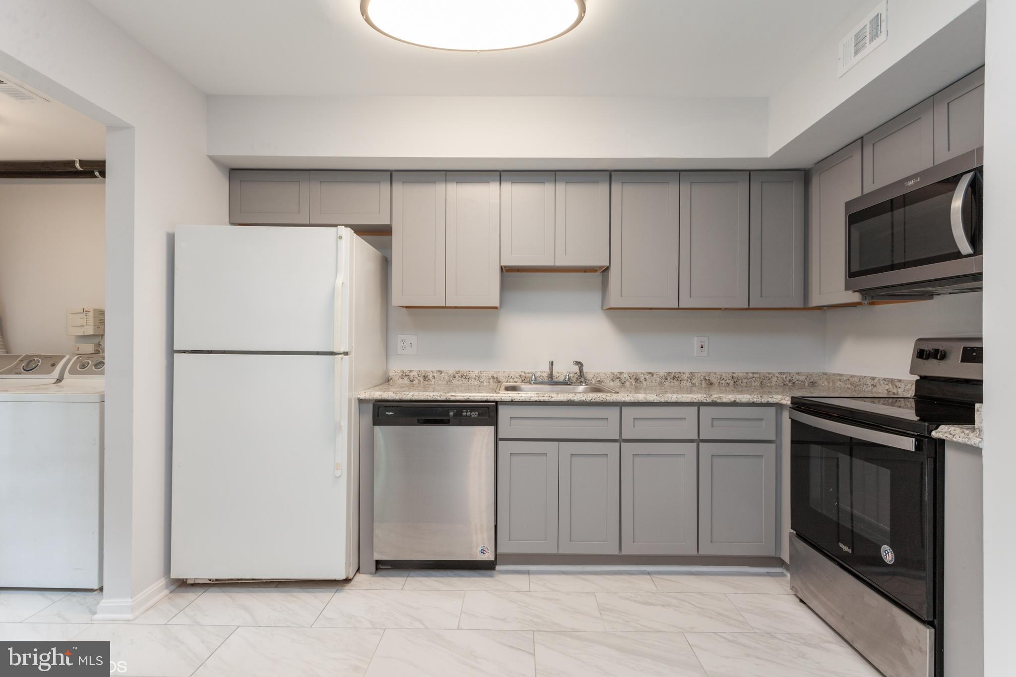 HERITAGE HILL CONDO - Residential