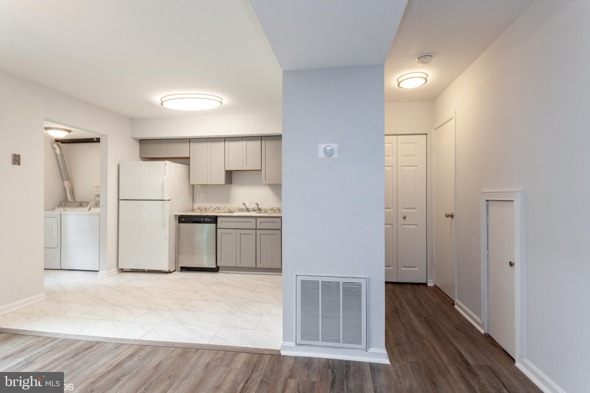 HERITAGE HILL CONDO - Residential