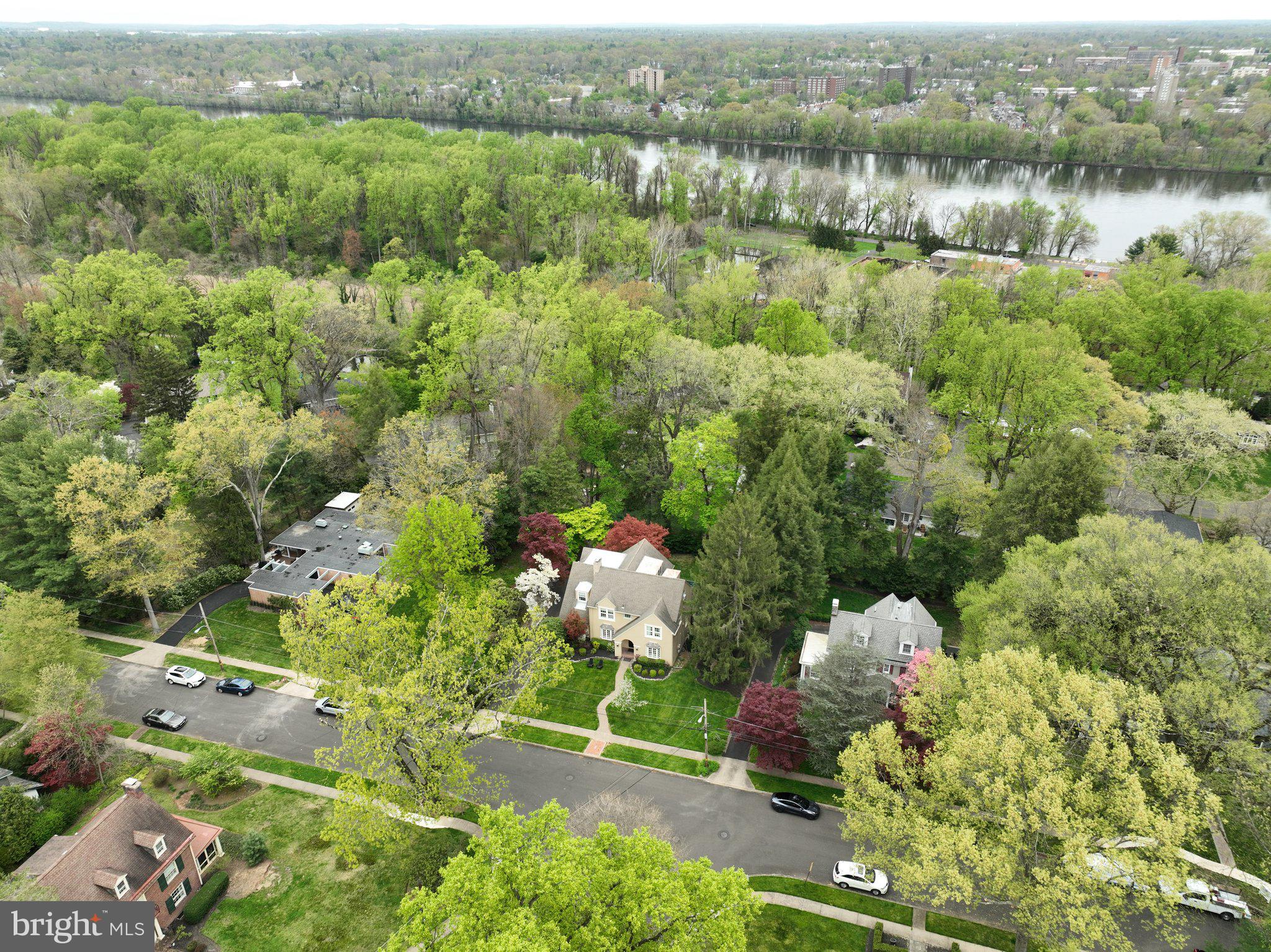 EDGEHILL GARDENS - Residential