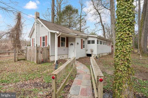 Homes For Sale - 4 Creek Lane<br/> MOUNT HOLLY, NJ 08060