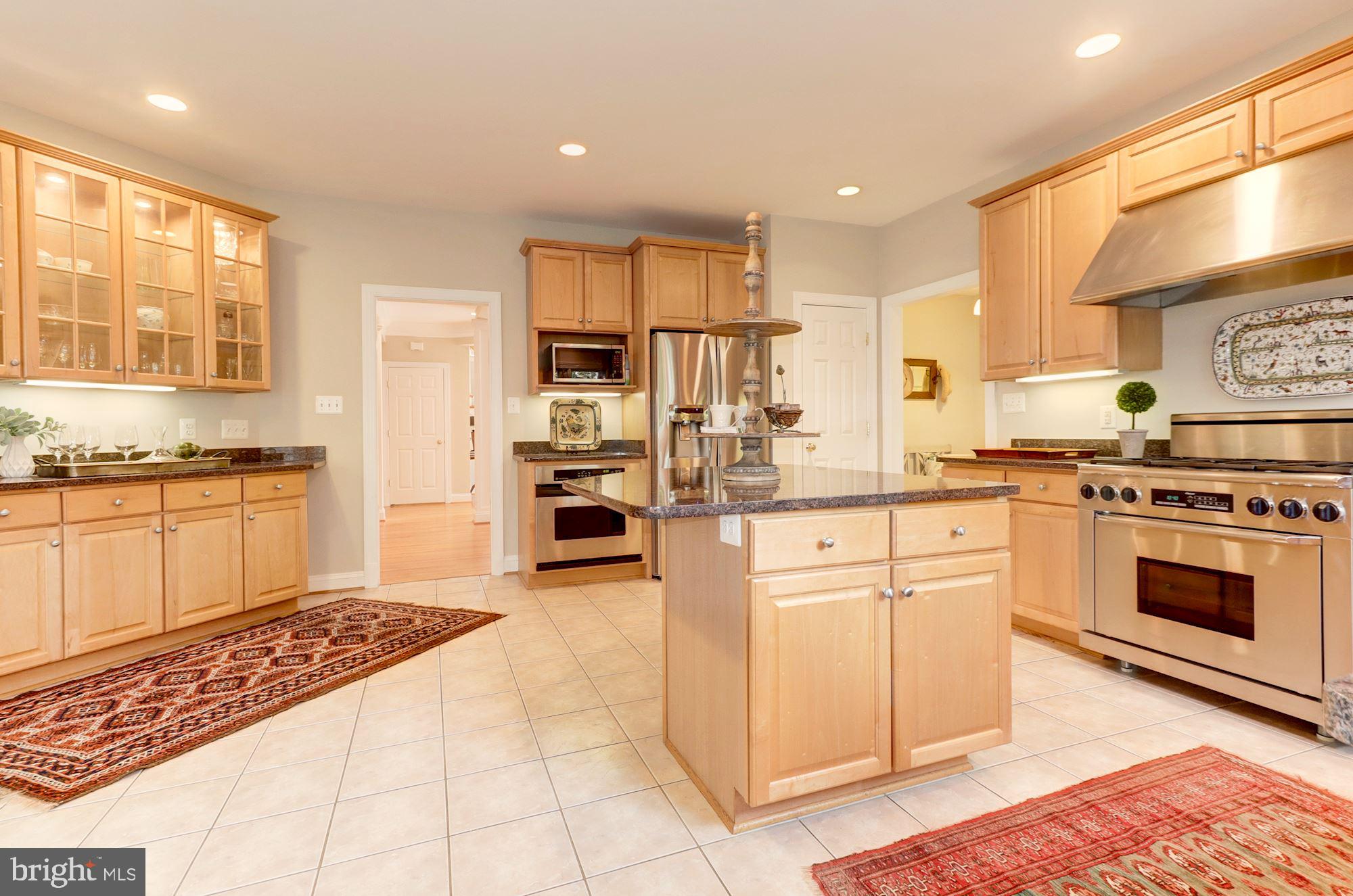 SHIRLEY WOODS - Residential