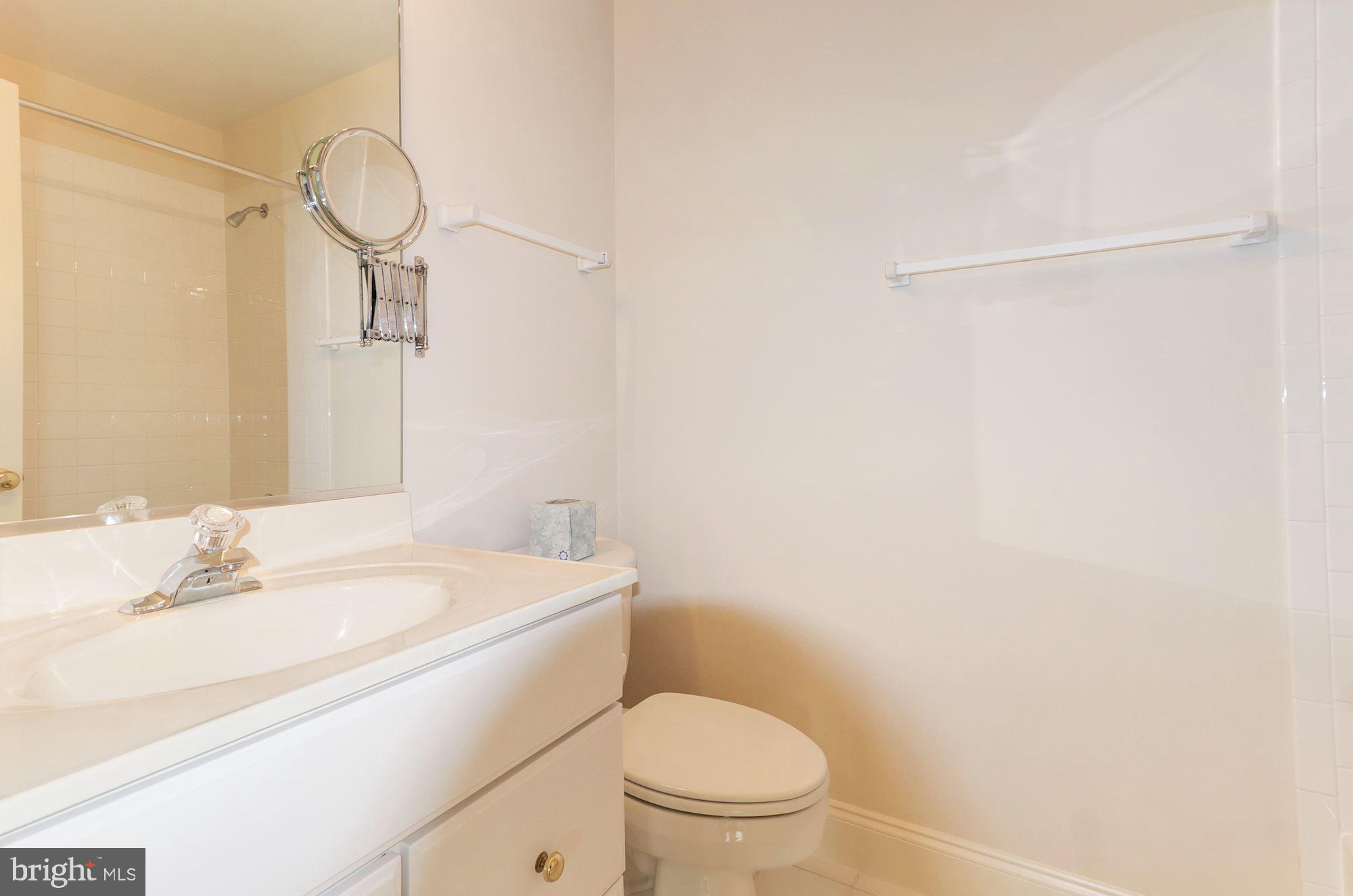 SHIRLEY WOODS - Residential