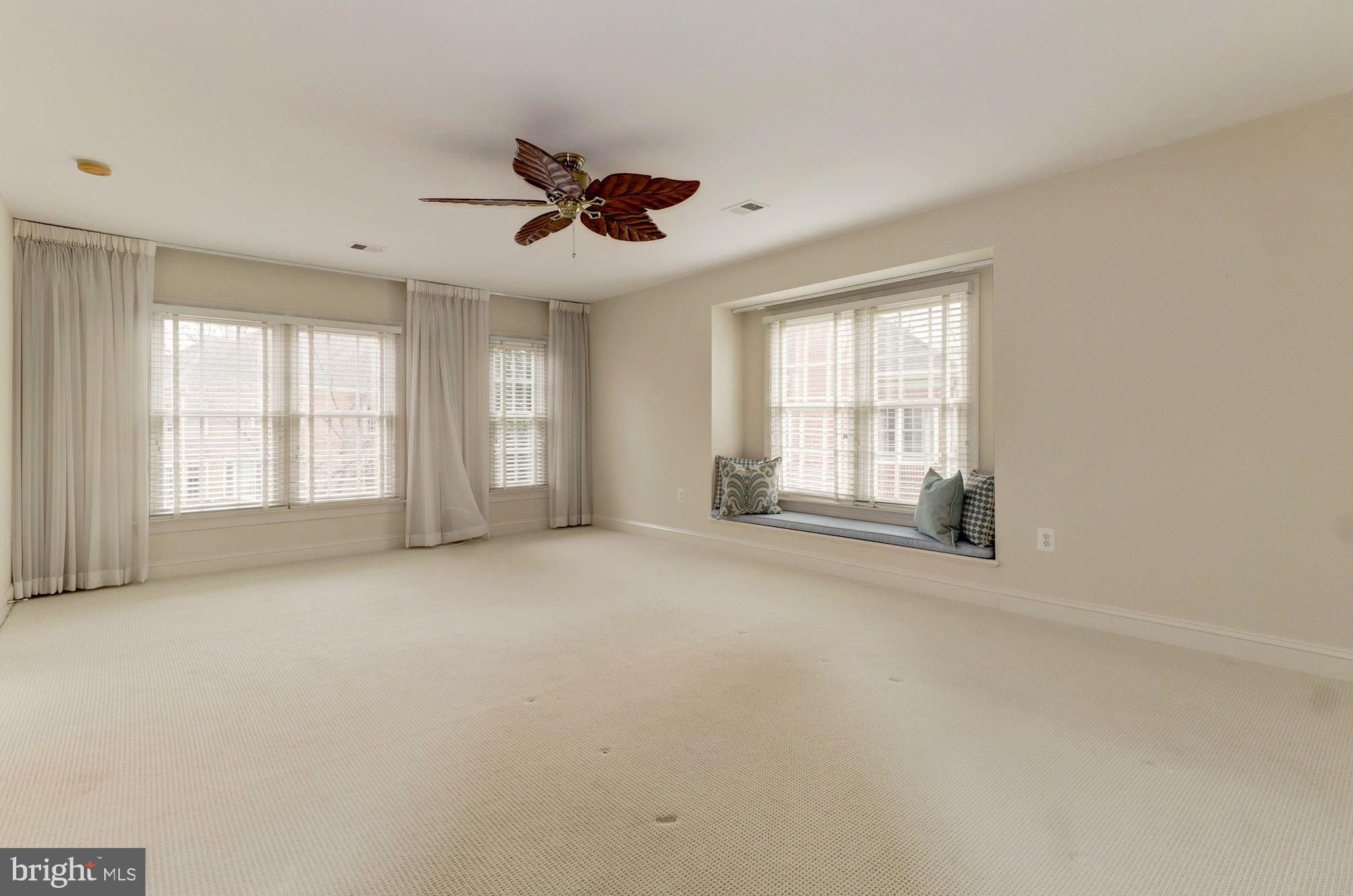 SHIRLEY WOODS - Residential