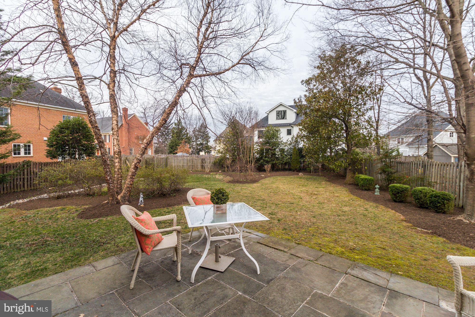 SHIRLEY WOODS - Residential