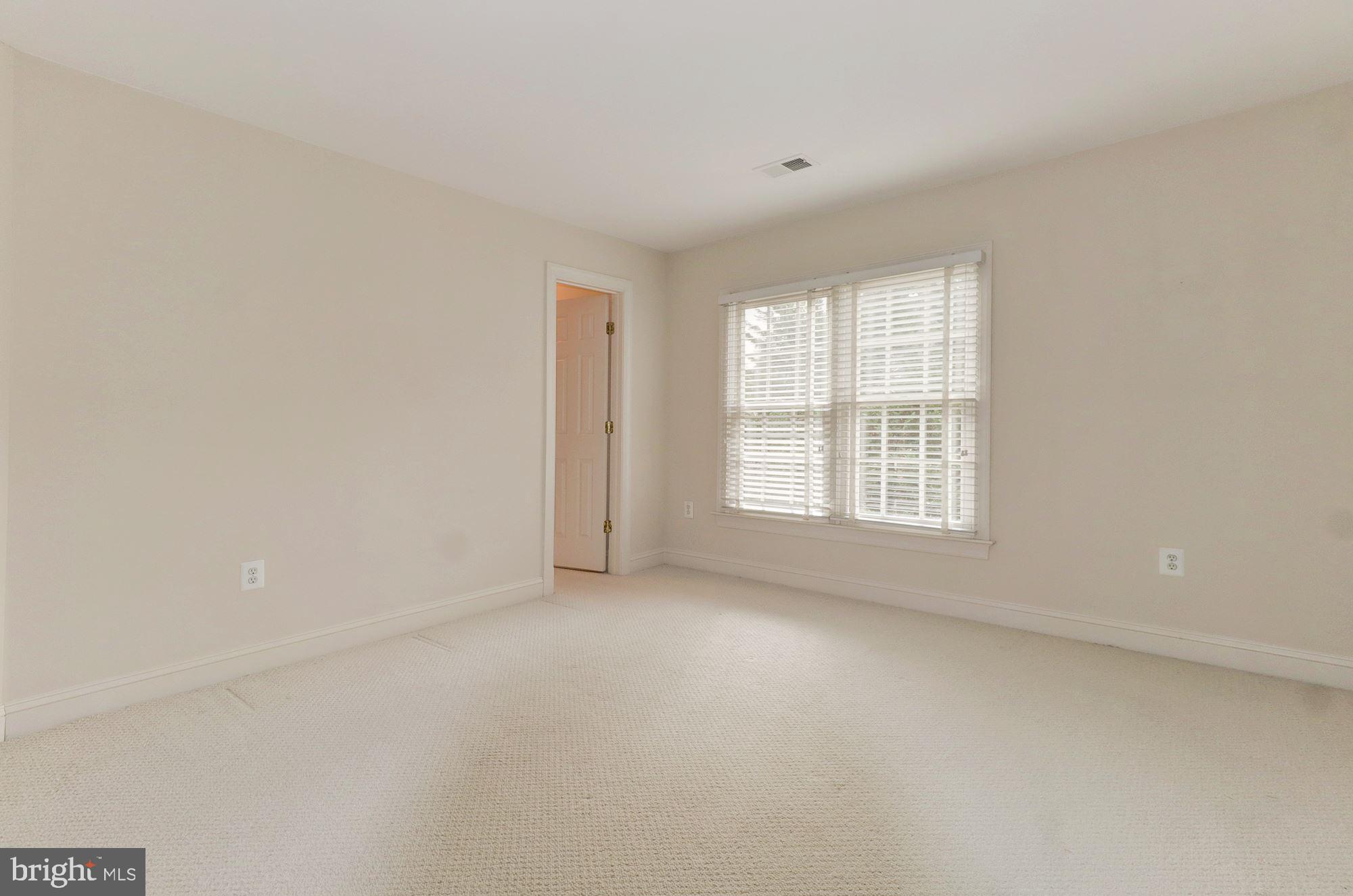 SHIRLEY WOODS - Residential