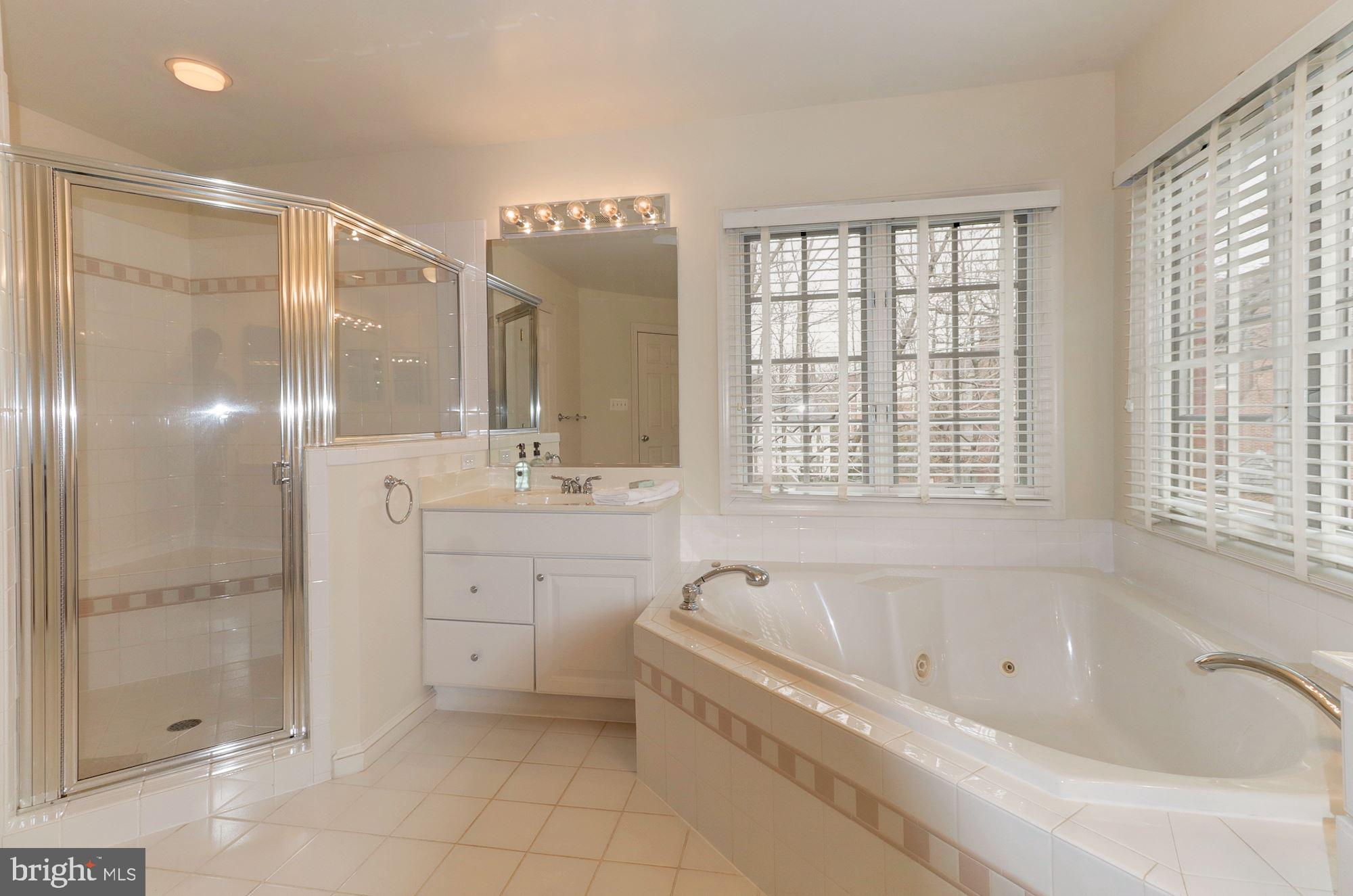 SHIRLEY WOODS - Residential