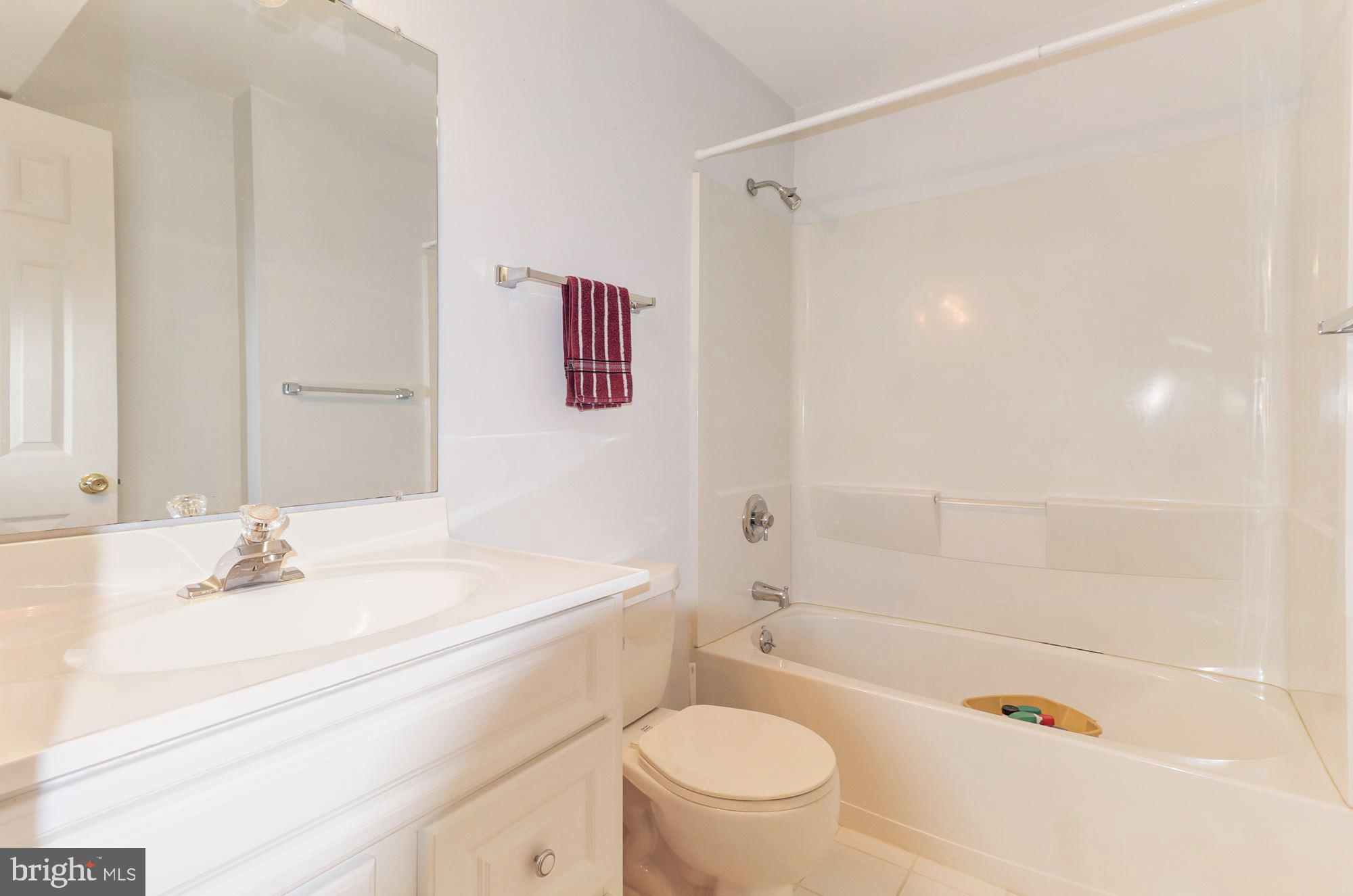 SHIRLEY WOODS - Residential