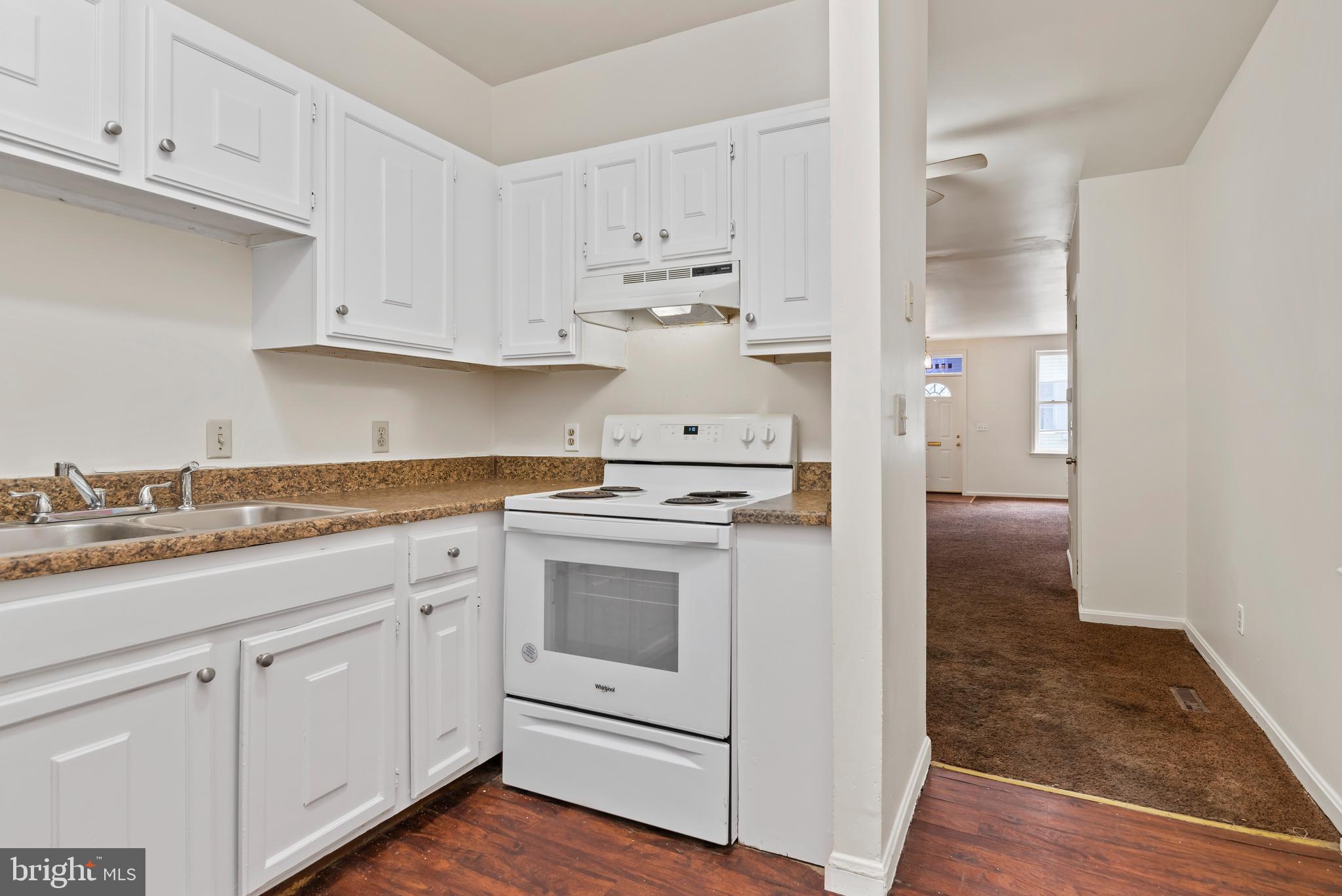 SUMMIT TERRACE - Residential