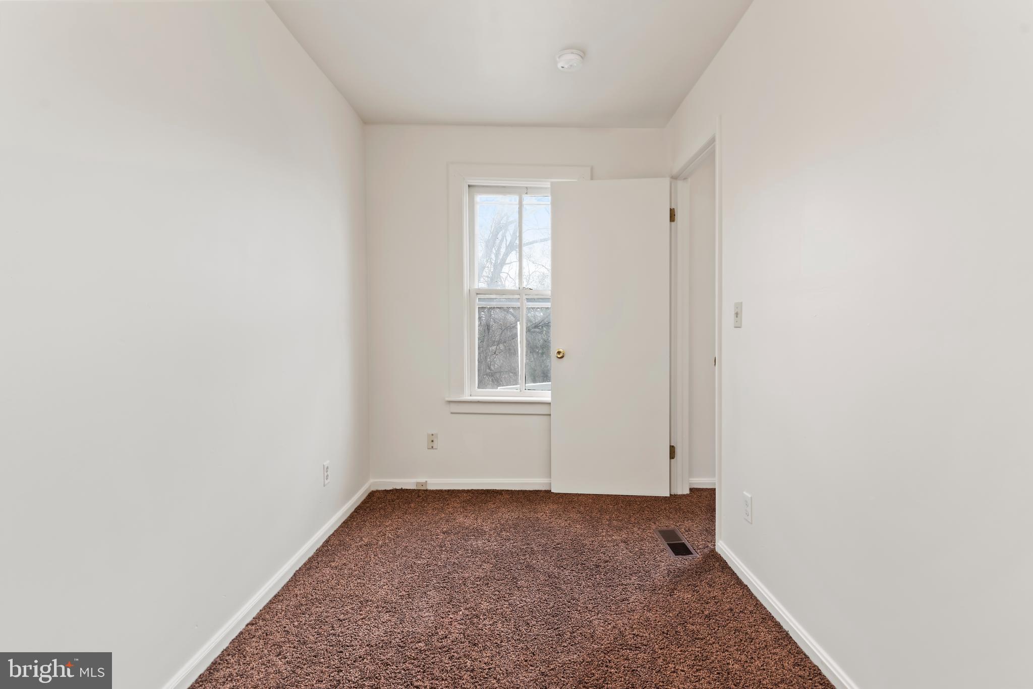 SUMMIT TERRACE - Residential