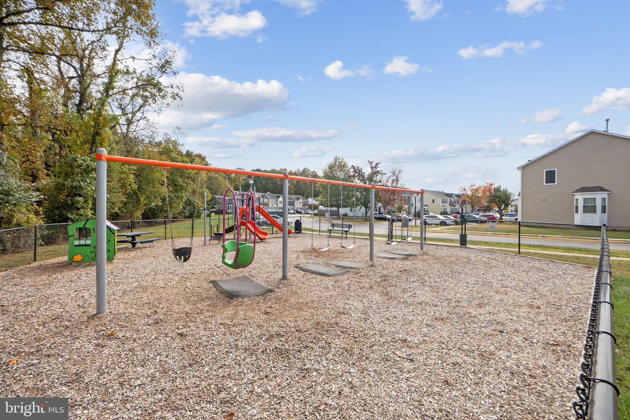 SOUTH COVE - Residential