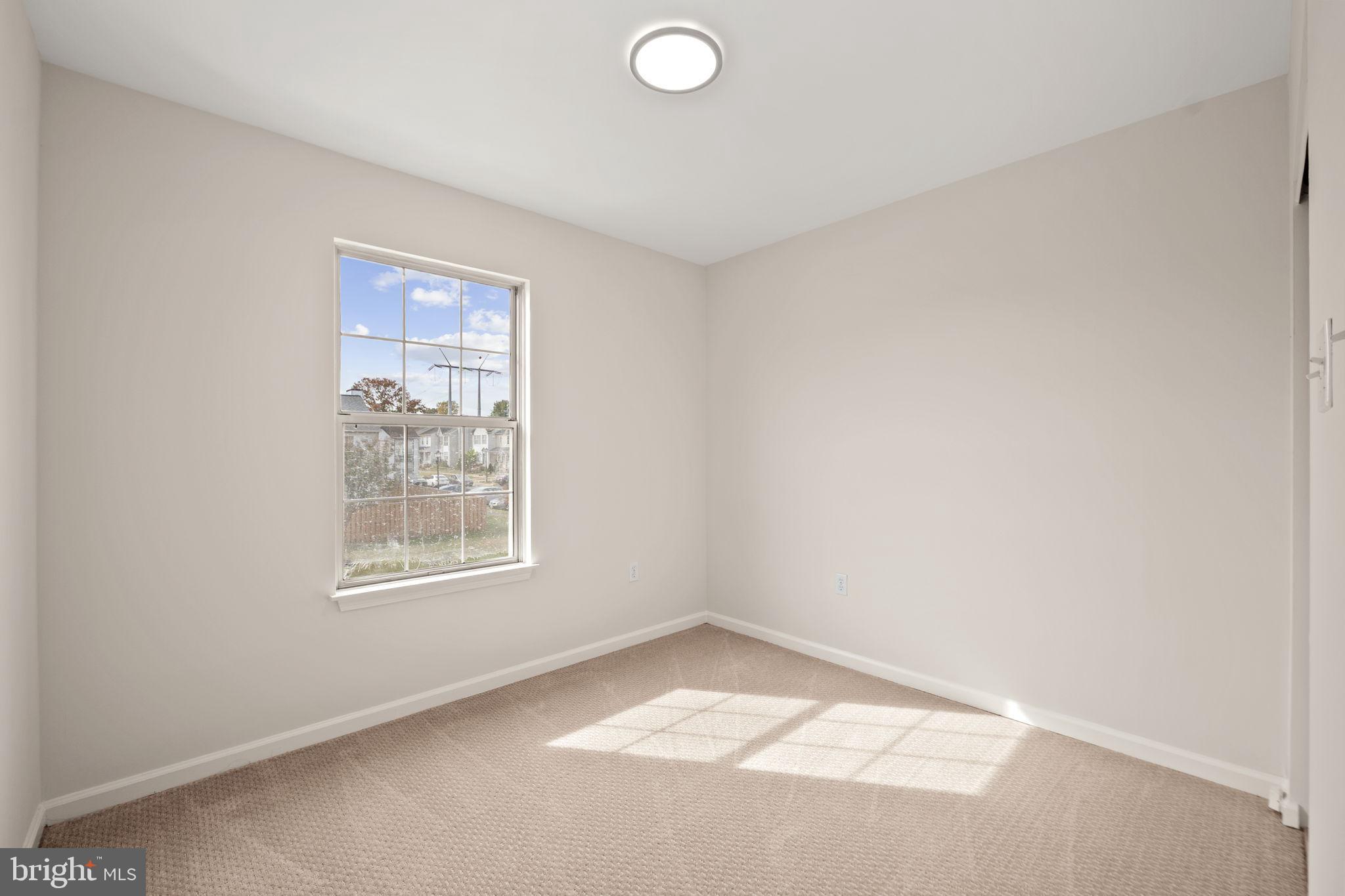 SOUTH COVE - Residential