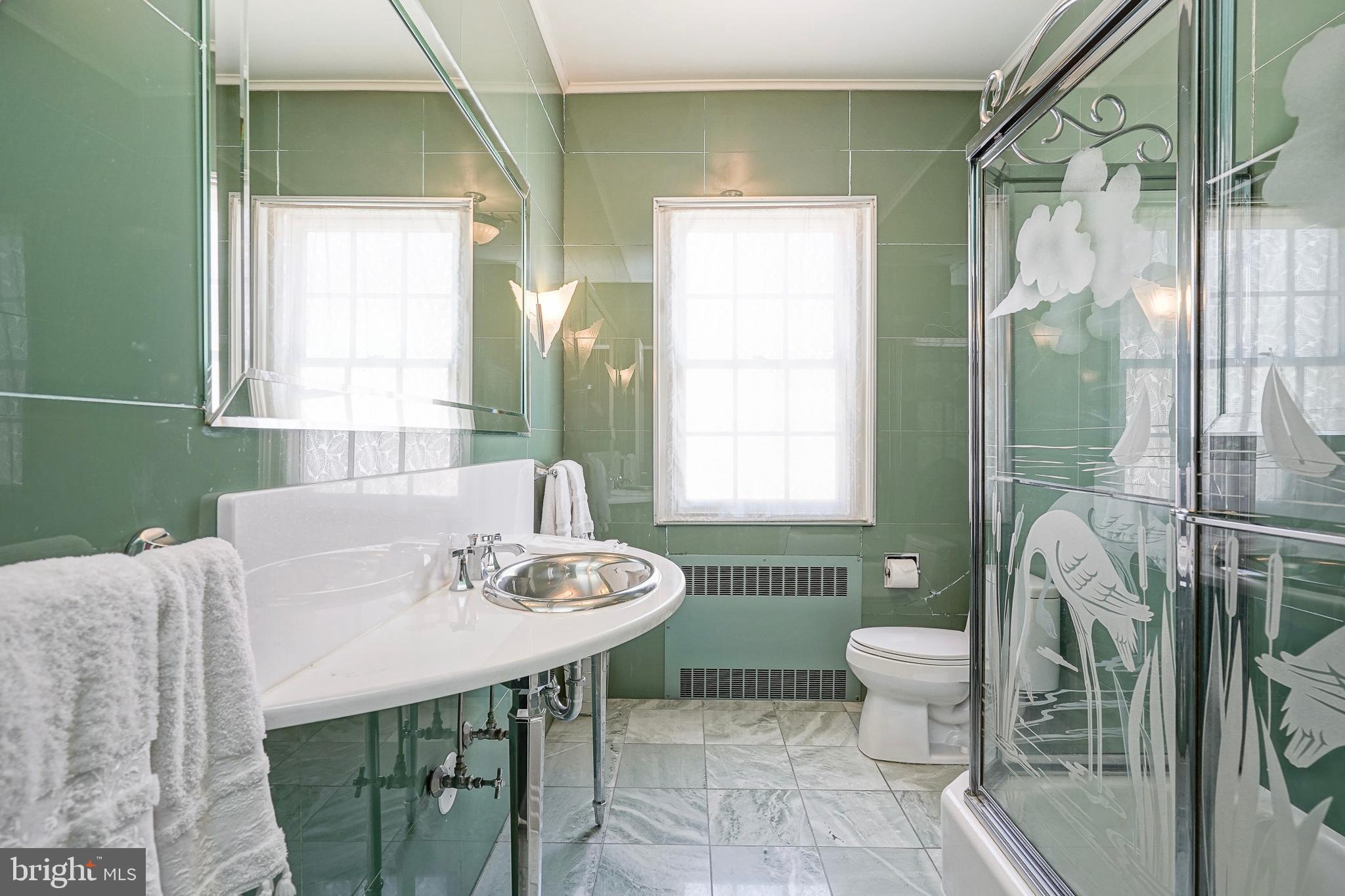 GIRARD ESTATES - Residential