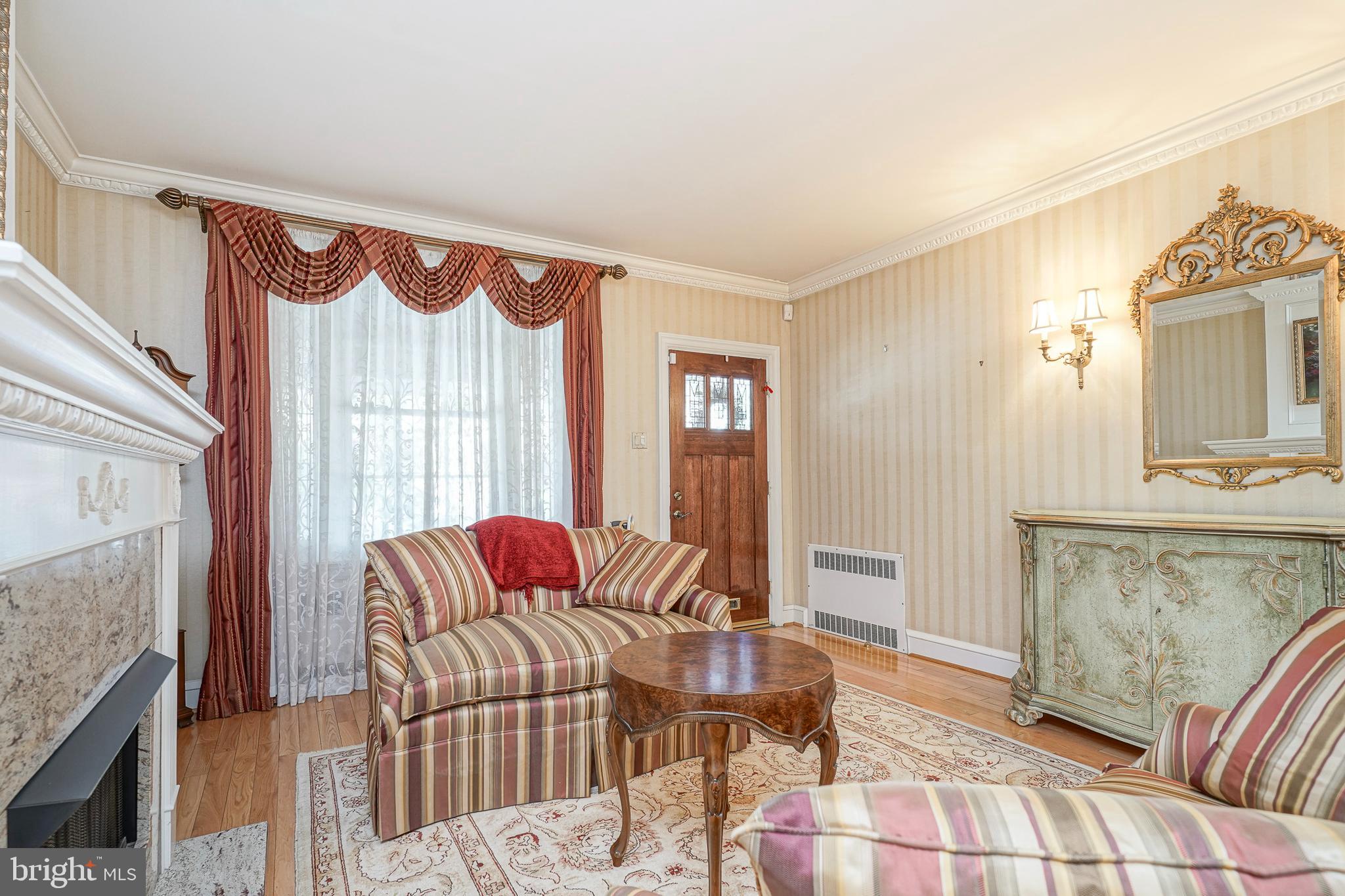 GIRARD ESTATES - Residential