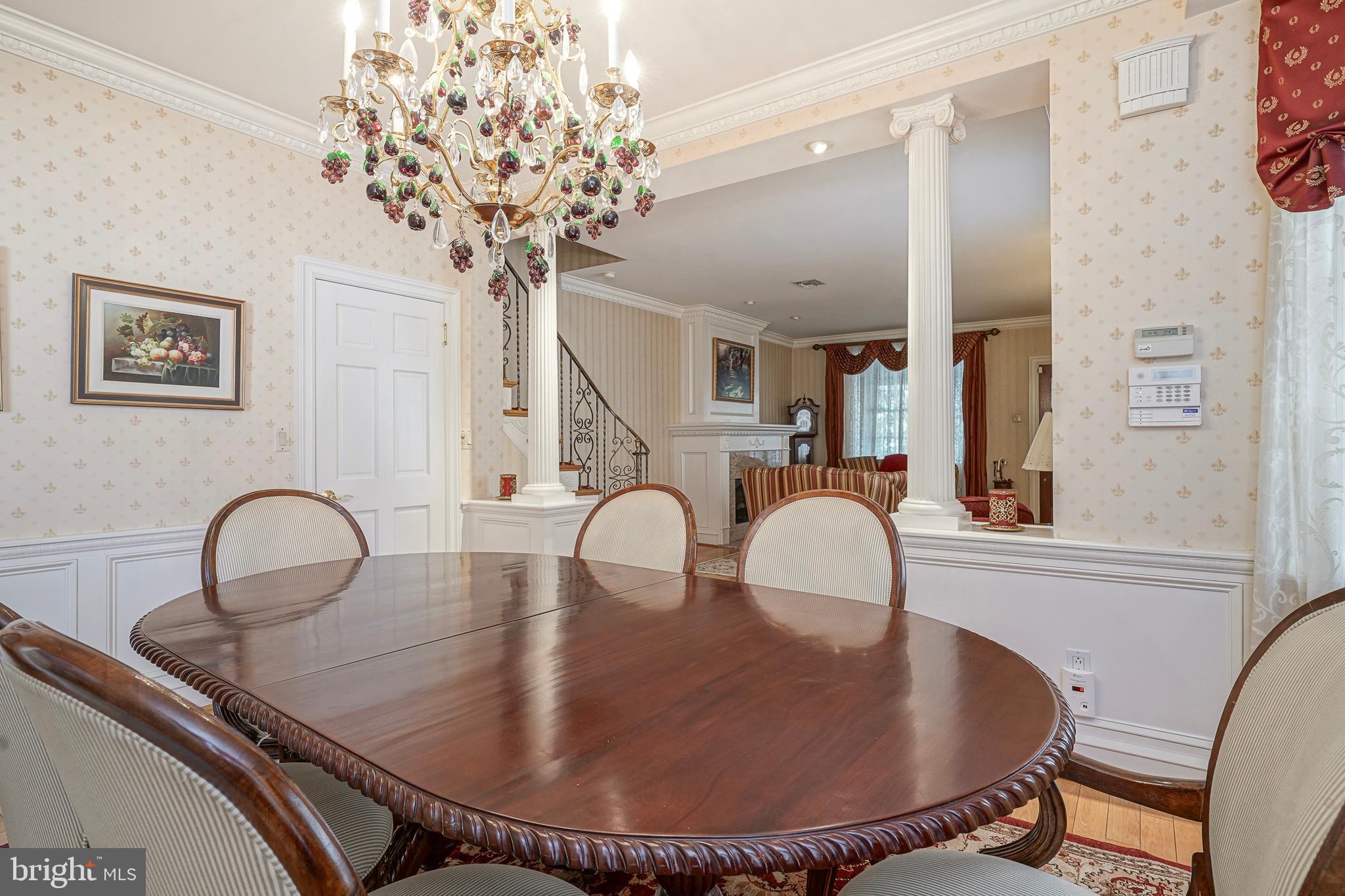 GIRARD ESTATES - Residential