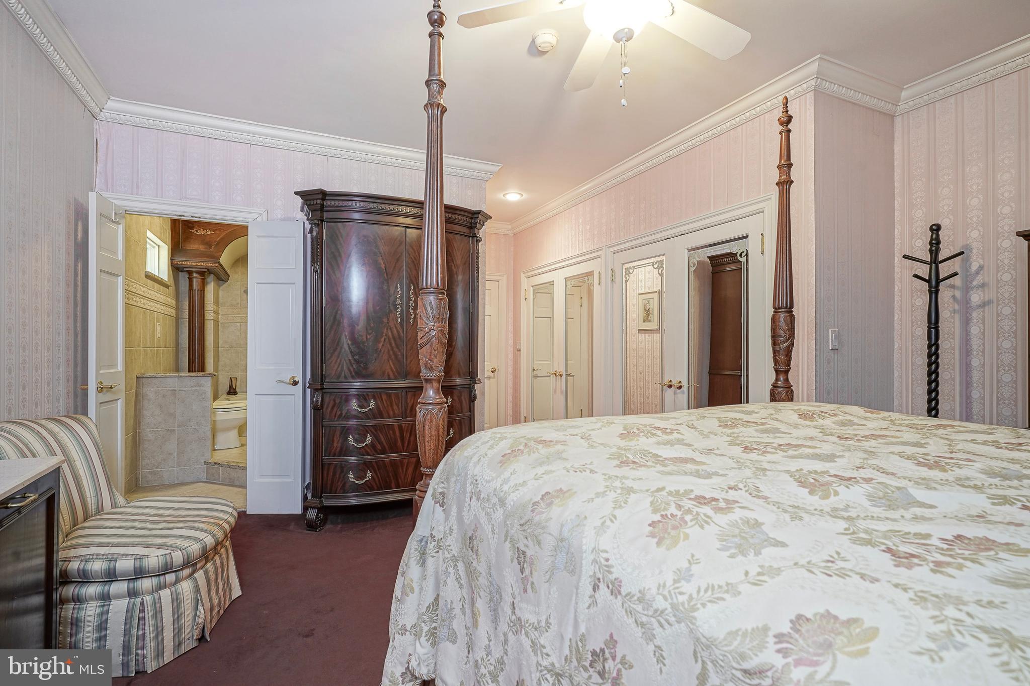 GIRARD ESTATES - Residential