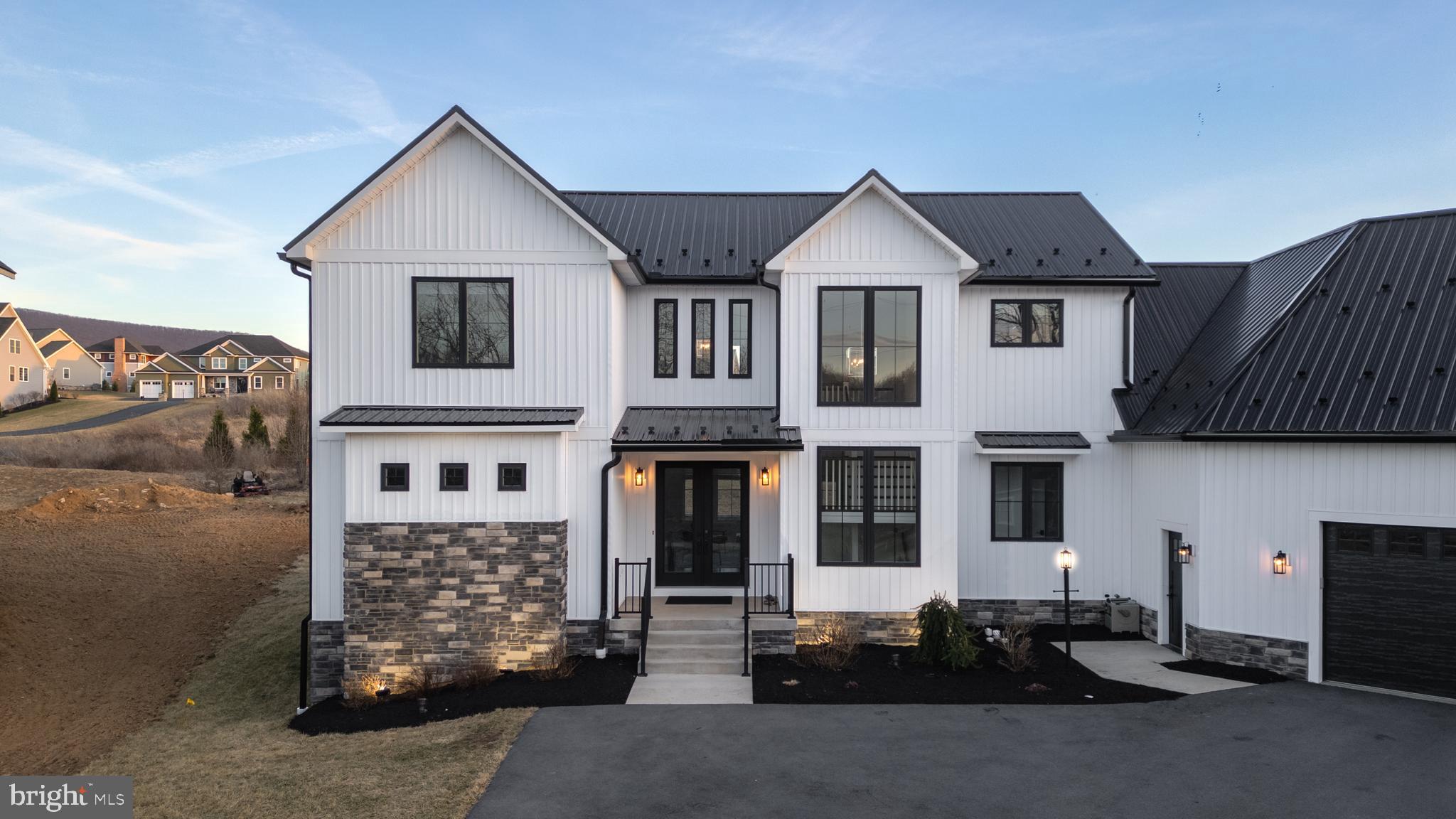 STEARNS CROSSING - Residential