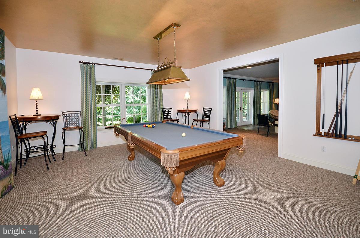 SPRINGHILL FARMS - Residential