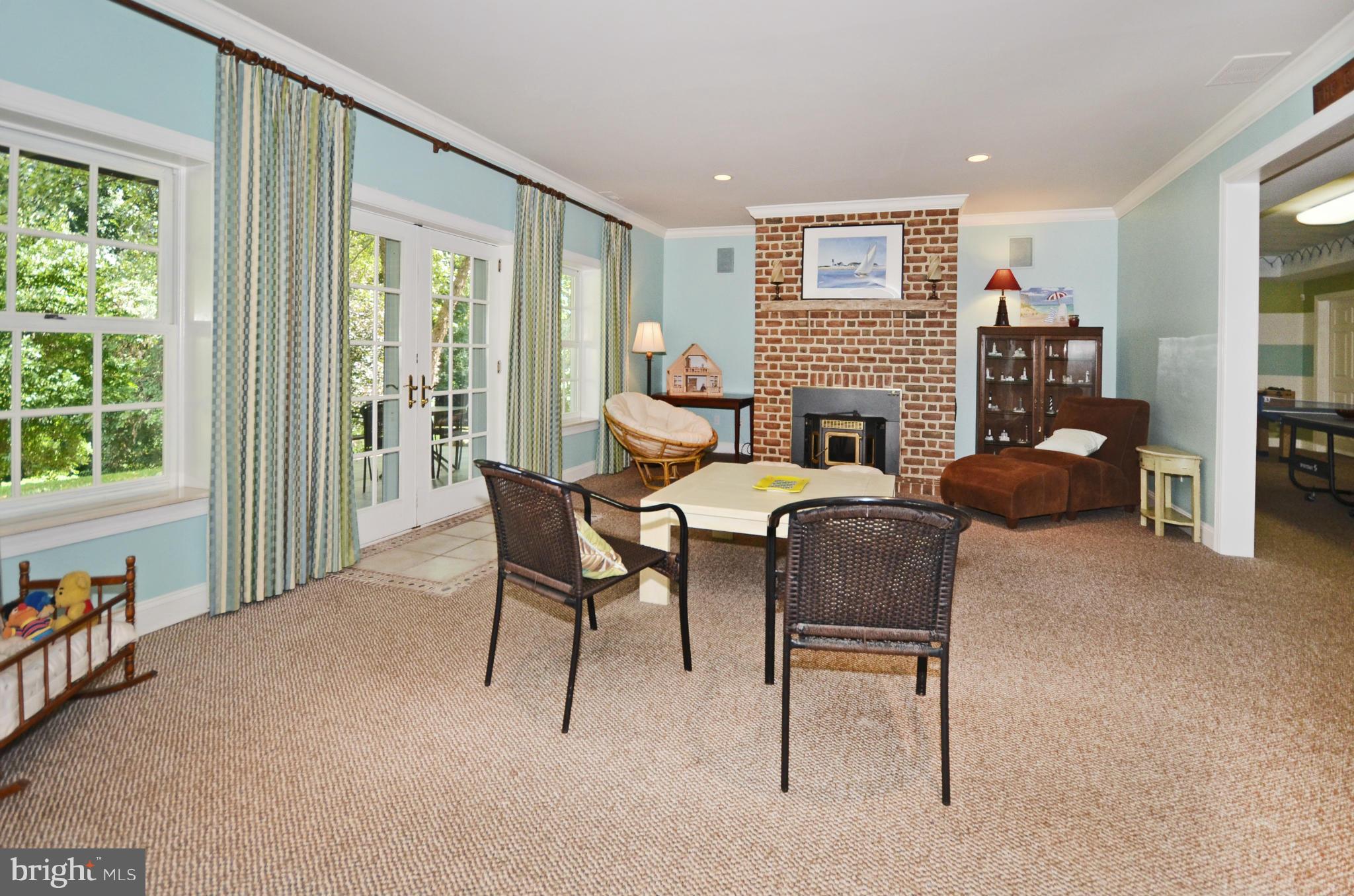 SPRINGHILL FARMS - Residential