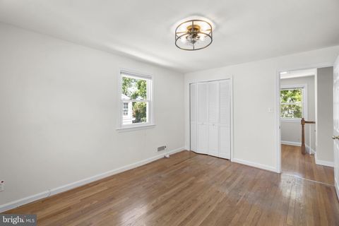 Tiny photo for 2018 Norhurst Way N, CATONSVILLE, MD 21228 (MLS # MDBC2162142)