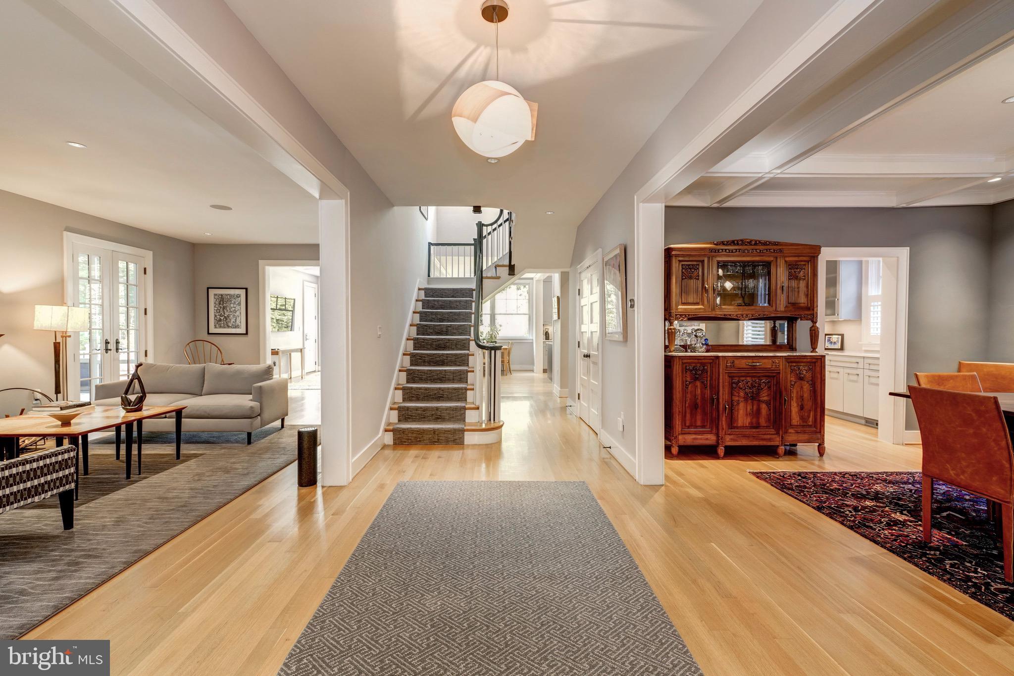 CLEVELAND PARK - Residential