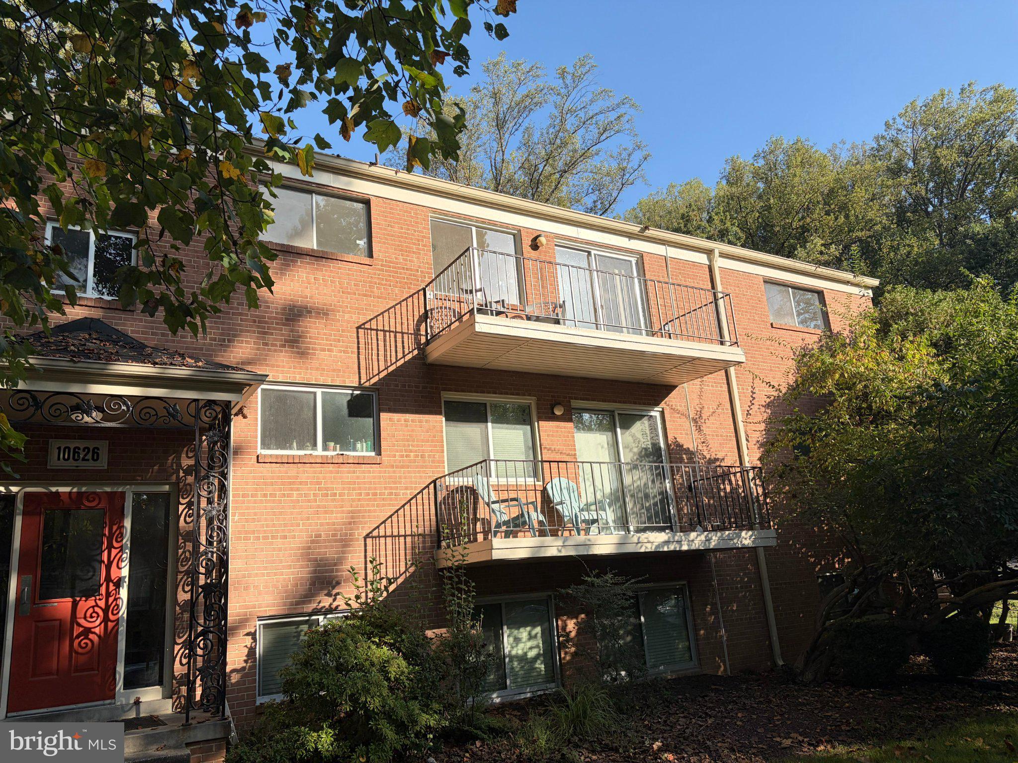 10626 WEYMOUTH STREET 204