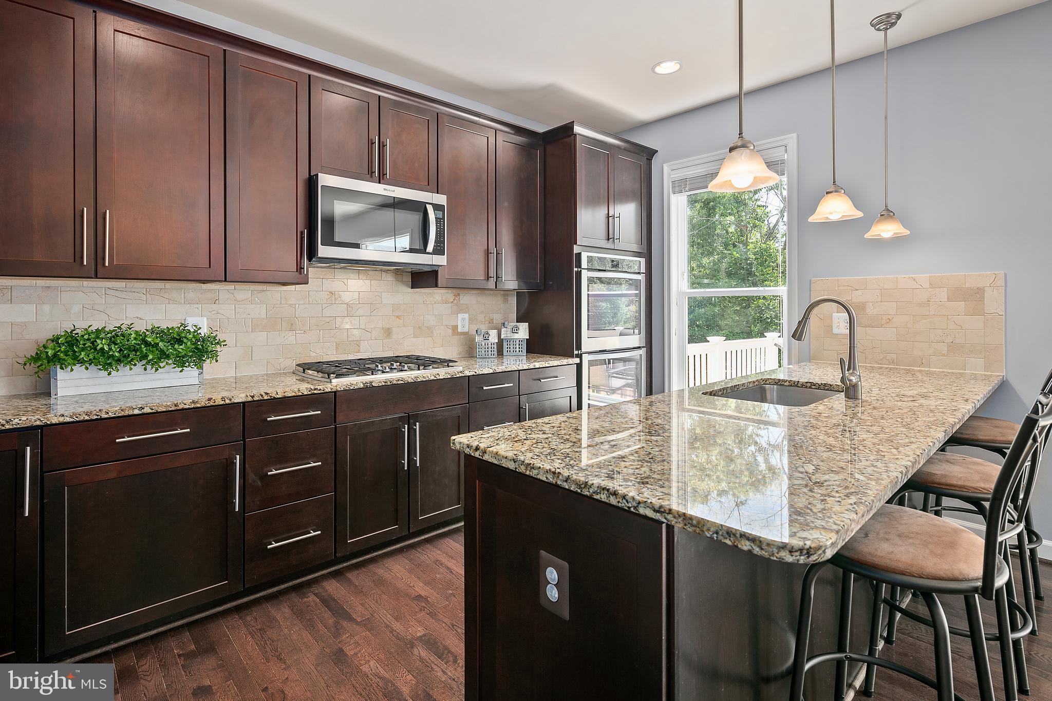 POTTERS GLEN - Residential