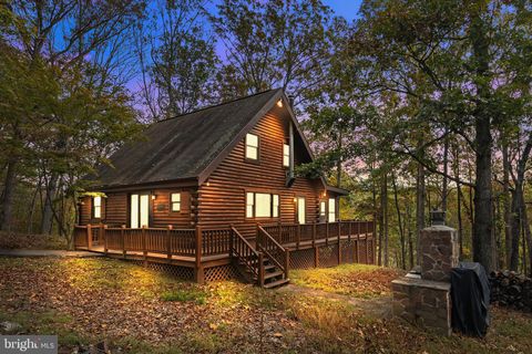 103 EASTERN CEDAR COURT PAW PAW WV 25434