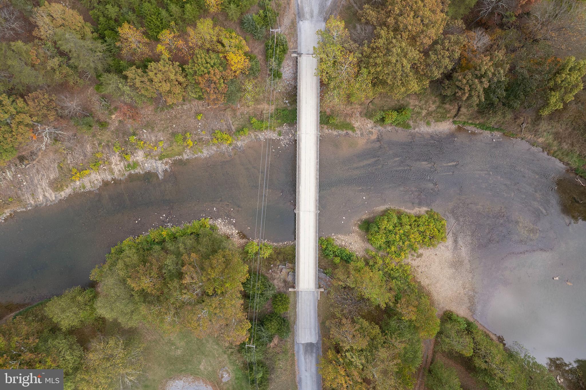 THE CROSSING AT GREAT CACAPON - Residential