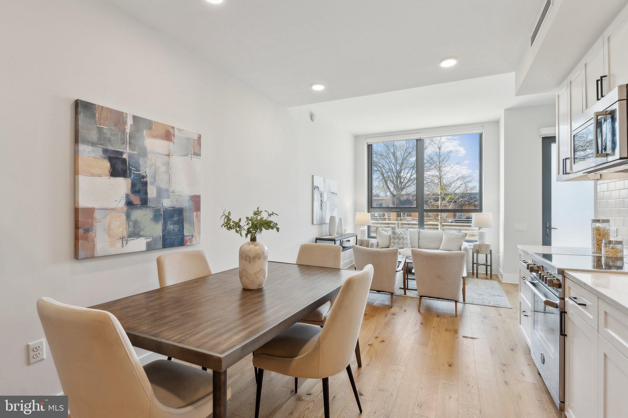 1211 VAN STREET SE TH-1D